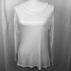 COPY - Rebellious One Juniors’ Ivory V-Neck Tee Sz S